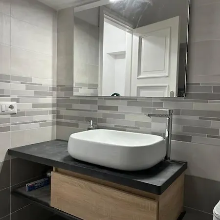 Nana Casa Capri